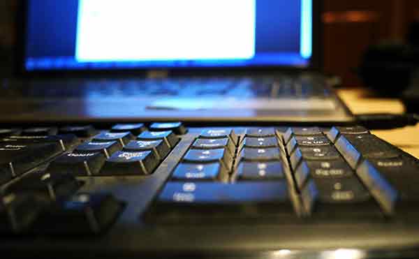 В Кургане хакер взломал сайты, которые охраняет ФСБ