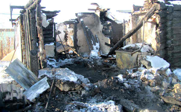 В Курганской области убийца односельчанина сжег дом, чтобы замести следы