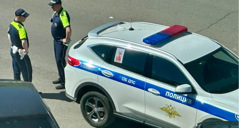 В ГАИ ответили - что делать, если вы уже пересекли стоп-линию и загорелся красный сигнал светофора - как грамотно поступить 