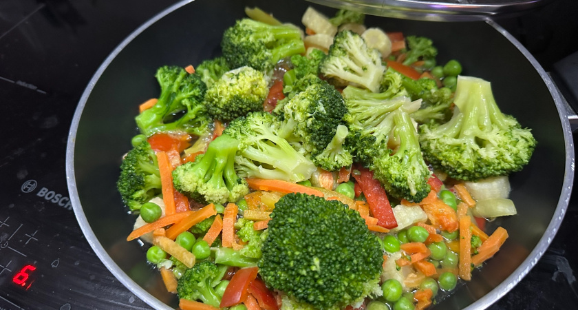 Назван самый бесполезный овощ в рационе: не огурец и не салат "Айсберг". Знала бы раньше - не брала килограммами