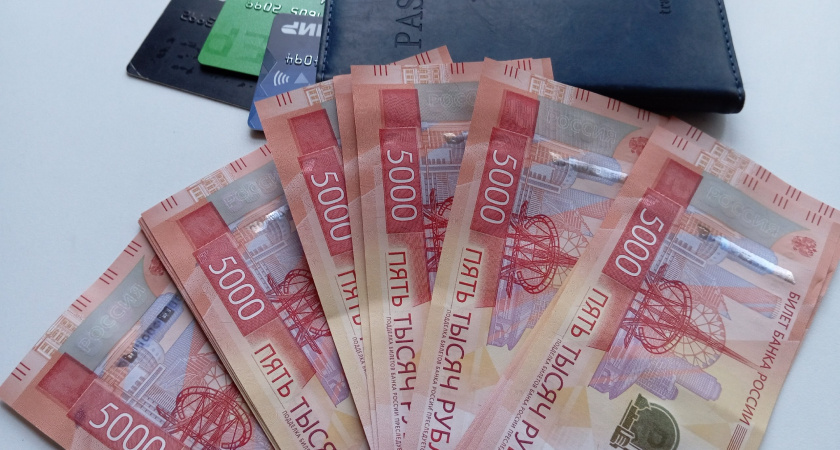 В Кургане женщина потеряла более миллиона рублей из-за мошенника