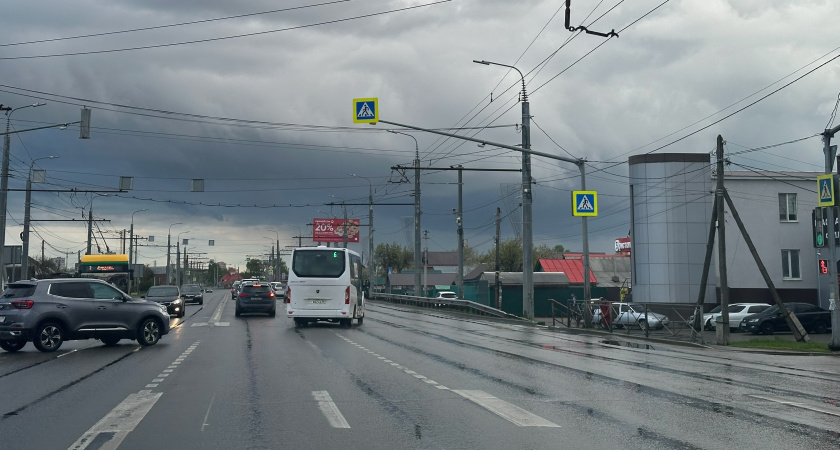 Многие водители не знают, как на самом деле съезжать с кольца: рассказываю подробно - кто должен уступать при съезде с кольца по ПДД