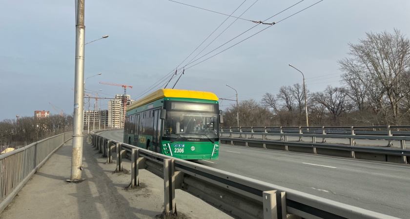 В Курганской области отремонтируют опасный мост через реку