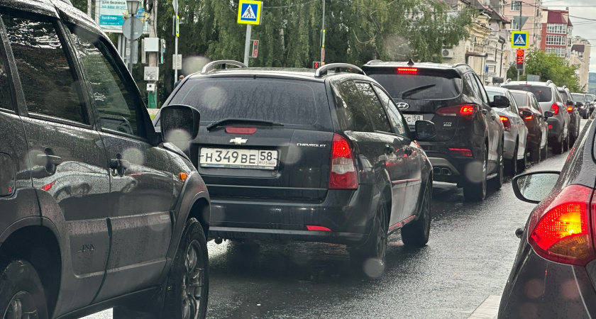 В Зауралье гололедицу сменит осенний дождь