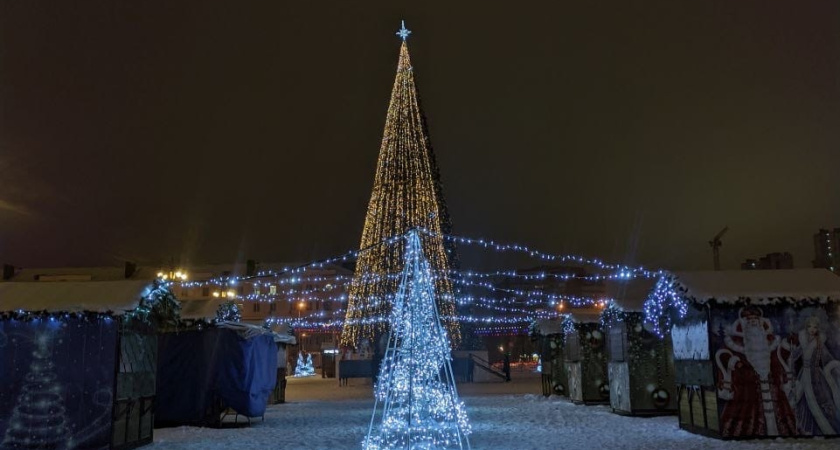 В Кургане на День рождения Деда Мороза бесплатно пройдет огненное шоу и фейерверк