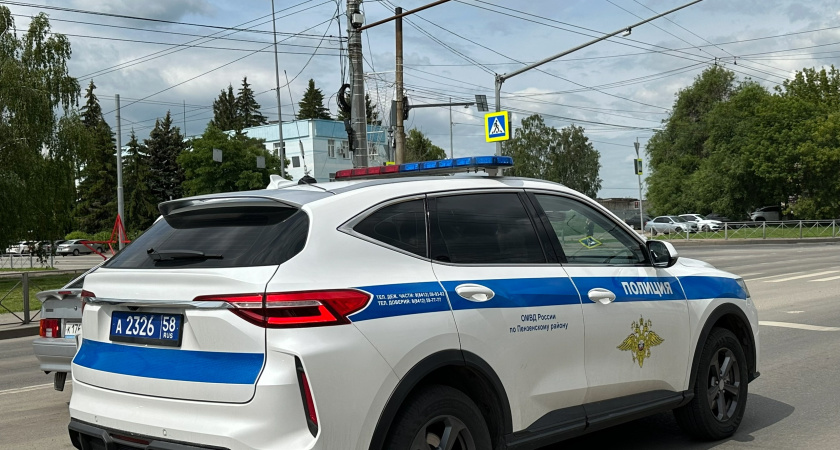 На улице Дзержинского в Кургане сбили мужчину