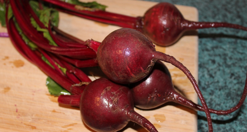 Первое правило при варке свеклы: будет сладкая, медовая - и не “водянистая” - даже часами варить не нужно 