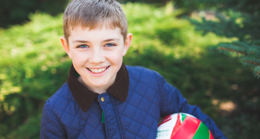 Мягкое и мелодичное имя для сына - через века несет в себе мудрый смысл. В переводе значит "Родной"