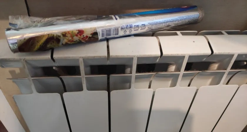 Беру фольгу и отапливаю дом за полчаса: жарко даже при сильном морозе в -30 - нужна всего одна хитрость