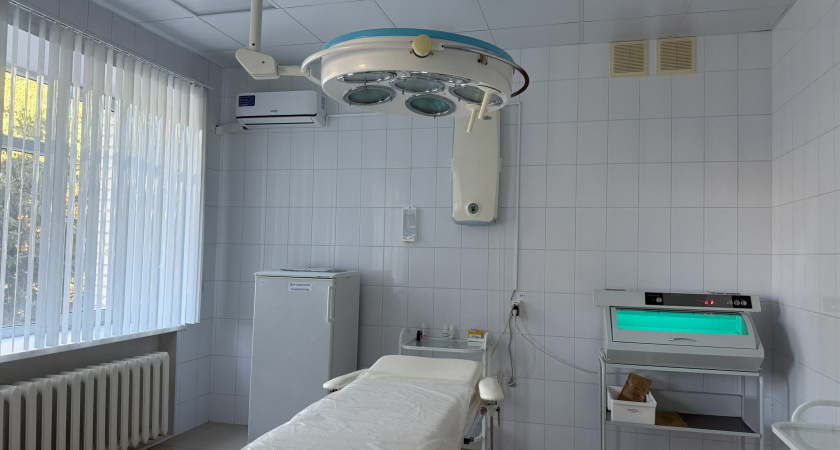 "Стала кричать на весь этаж": курганцы в шоке от хамства в регистратуре больницы №2