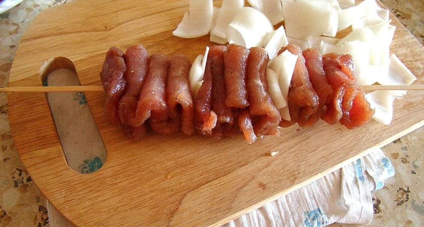 Сделаю закуски-новинки на Новый год на 10 человек: за 5 тыс руб накрою праздничный стол не хуже, чем в ресторане