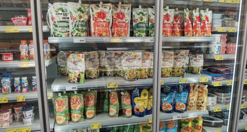 Чёрный список майонеза: Росконтроль назвал марки продукции, с которыми салаты испортятся через день
