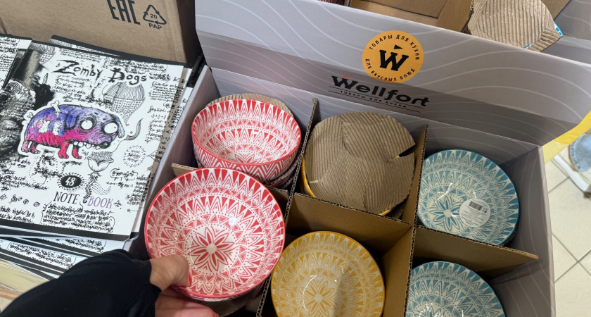 Изучила новогодний завоз в Светофор: сказочные салатники по 179 р, тарелки из опалового стекла по 123 р - вовсю готовлюсь к праздникам 