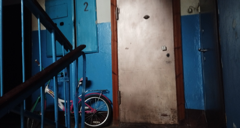 Хронический фекальный потоп превратил в ад жизнь курганской многоэтажки