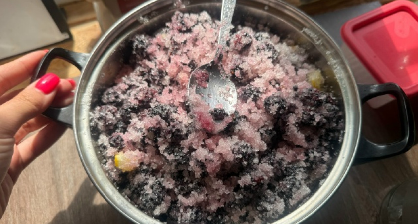 Никогда не выбрасываю прошлогоднее варенье: готовлю эту простую сладость - семья в восторге