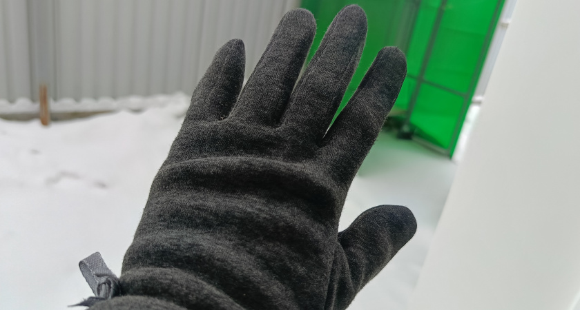 Теперь руки не мёрзнут: фольга и батарейка вам в помощь