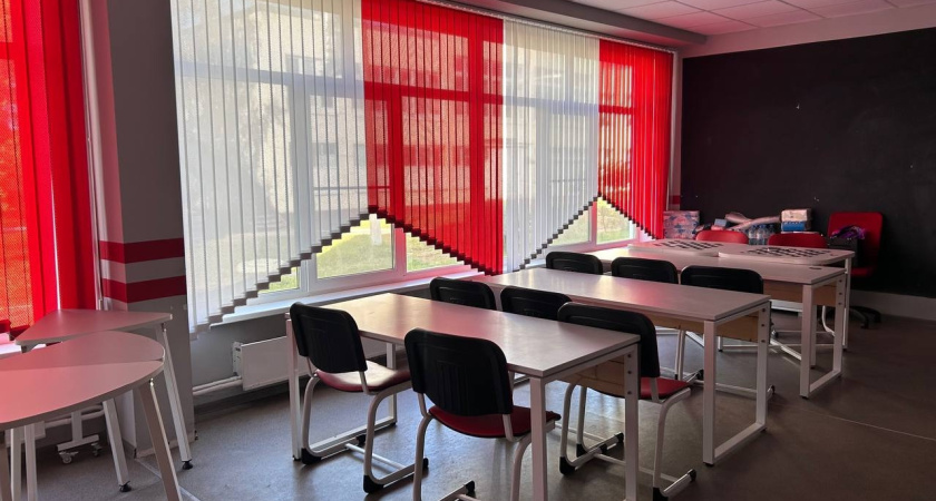 «Где органы опеки, социальные работники?»: курганские учителя вынуждены посещать неблагополучные семьи в новогодние праздники