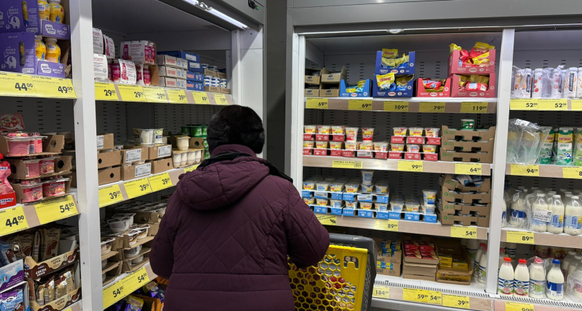 В Чижик специально езжу, хоть и далеко: Куриные крылышки вкуснее, чем везде, а картофель дешевый - рассказываю, что берем себе, а что детям 