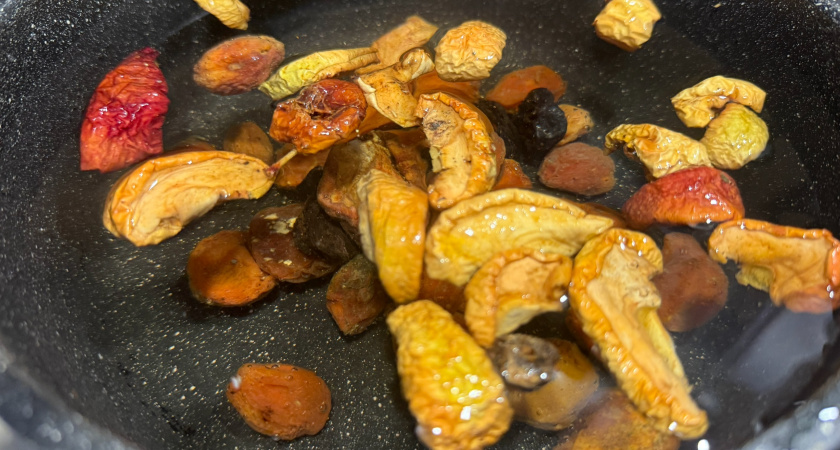 Не чернослив и не изюм – и в два раза полезнее инжира: назван самый полезный сухофрукт для пожилых