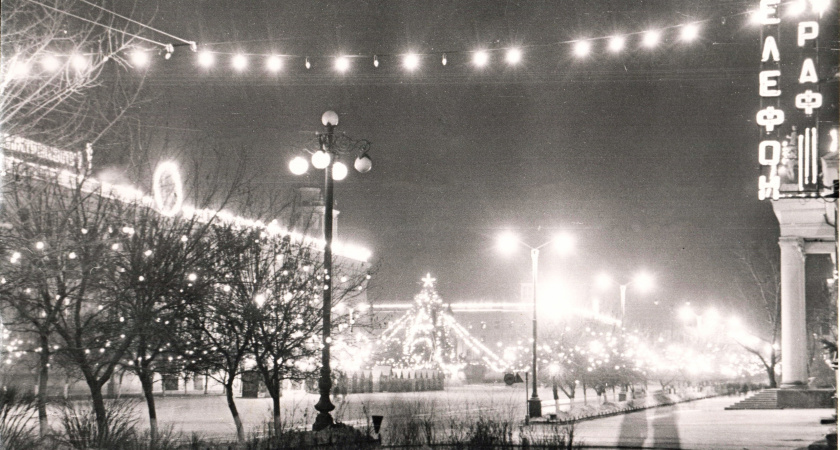 "Так отмечали наши деды": курганцам показали, как город праздновал Новый год в 1969 году