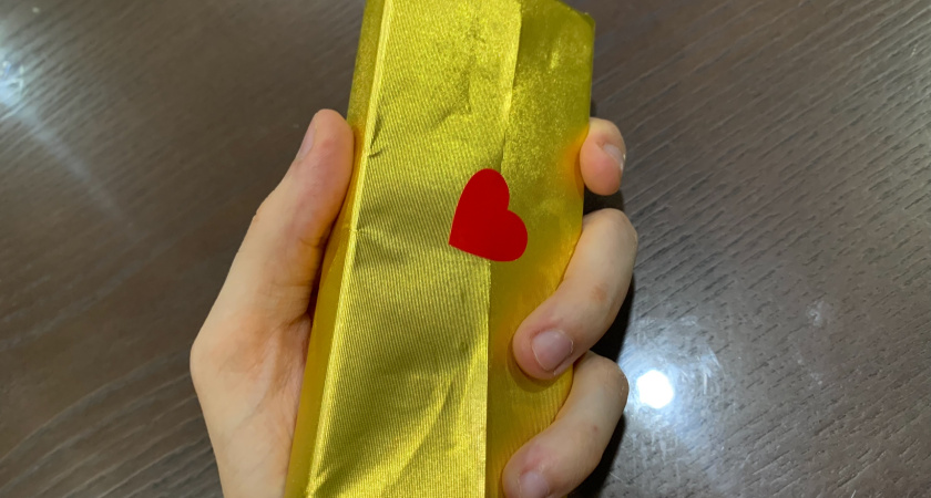 В "Пятерочку" завезли турецкую версию Дубайского шоколада с фисташками: сравнила с оригиналом и поняла - вот в чем разница в составах