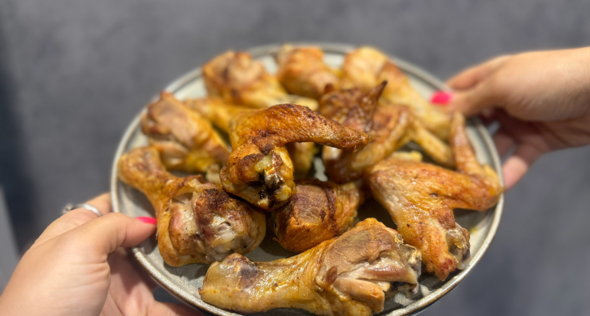 Эти куриные ножки в маринаде из Пятерочки спасают ужин: свежие, без перьев - голени в пакете, остается только запечь