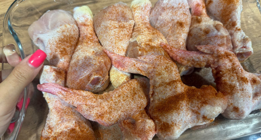 Народ толпится в Светофоре: увидела ножки "Буша" по 170 руб - сделаю в духовке на ужин по моему рецепту 