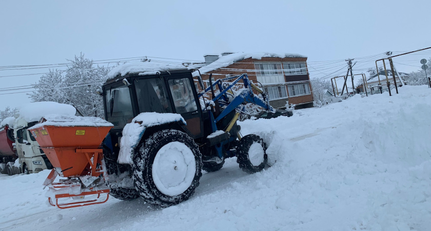 Верховный суд постановил: стоит ли обгонять трактора через сплошную 