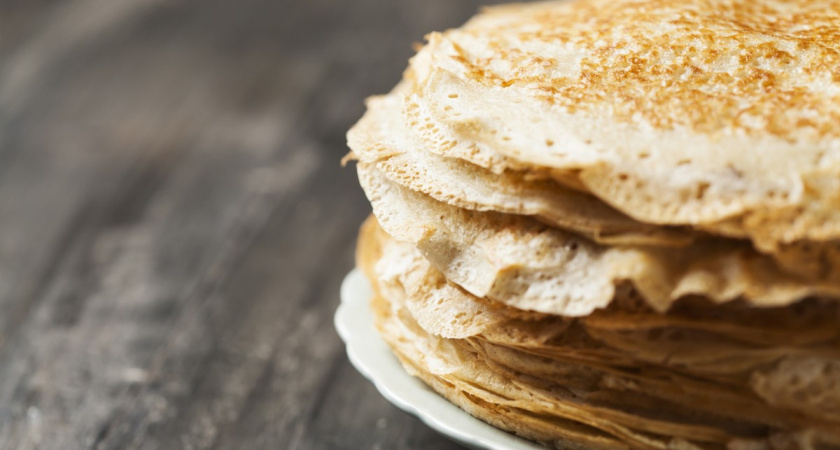 Когда и чем встречать Масленицу 2026: печем исконно русские блины по рецептам предков и Льва Толстого