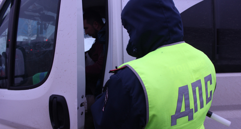 Верховный суд принял окончательное решение: грозит ли водителю лишение прав при объезде ямы через сплошную