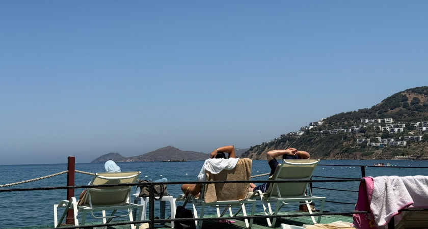 Не Сочи и даже не Крым: заброшенный курорт на Черном море, где отдыхают миллионеры