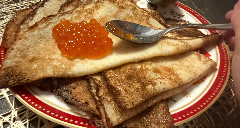 Блинчики тоньше шёлка на Масленицу: нежные, вкусные, румяные — раскрываю секрет