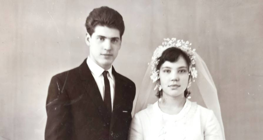 "Любовь, что крепче стали": пара из Курганской области отметила бриллиантовую свадьбу