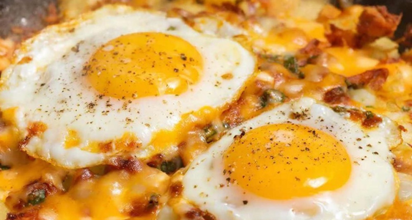Эту лепешку хочется каждое утро: нужна только картошка и 2 яйца - простой завтрак на сковороде