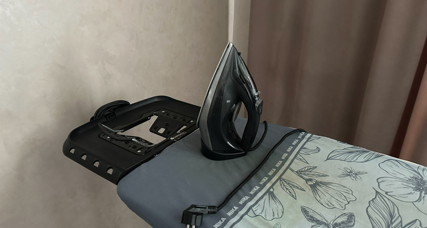 С утюгами пришла пора прощаться: трендовая замена экономит время глажки в 3 раза