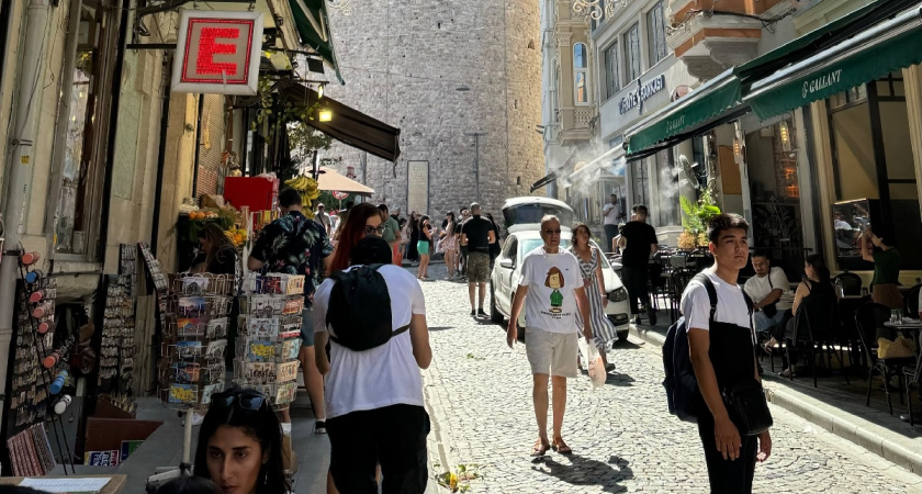 "Наша жизнь - мечта для многих": съездила к друзьям в Европу и вот, что поняла 