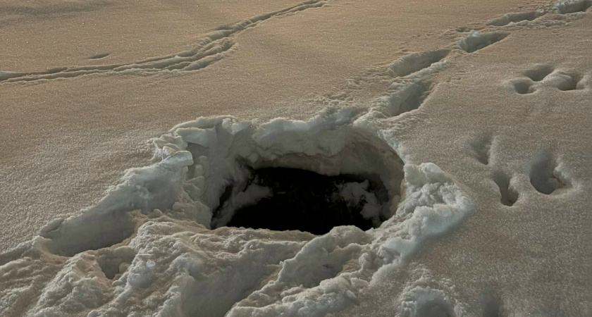 "Земля просто начала уходить из под ног": в Кургане женщина провалилась в открытый колодец. Возбуждено уголовное дело