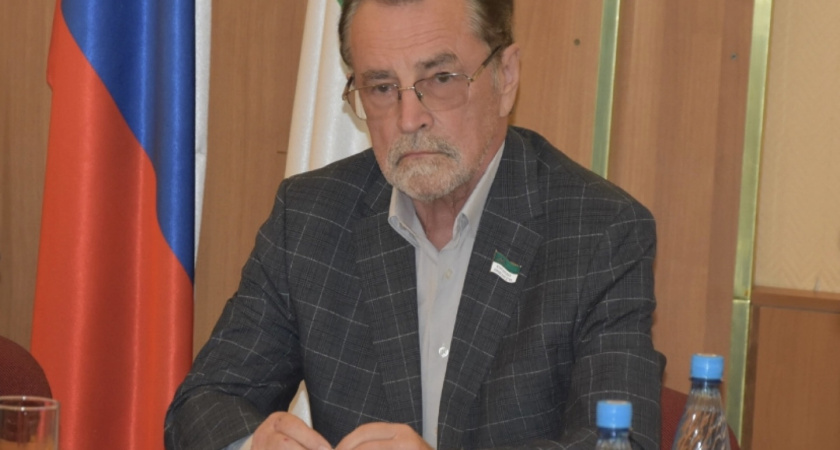 «Звучит, конечно, абсурдно, но это так»: Иван Камшилов - о его досрочном прекращении полномочий депутата 