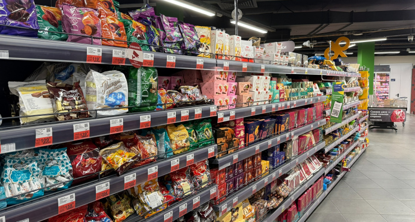 Купила в Фикс Прайс набор шоколадных конфет и не пожалела: вкусные и красиво оформлены - отличный подарок к 8 Марта