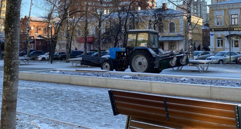Верховный суд заключил можно ли обгонять медленные трактора через сплошную: смотрите на эти знаки