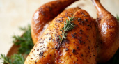 Рождественская курица на соли в духовке: простейший рецепт с паприкой и яблоками — хрустящая корочка и сочное мясо тают во рту