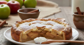 Шарлотка теперь в прошлом: яблочный пирог по маминому рецепту в разы нежнее и ароматнее — и никаких гор грязной посуды