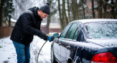 Почему бывалые водители моют машины зимой только по схеме: правило «трёх температур» - вся хитрость в физике процесса 