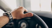 «Киношный» хват руля: что о вас говорит рука на 12 часах и почему это так раздражает автоинструкторов