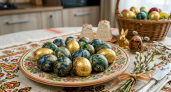 От мраморного до золотого: 2 простых трюка с фольгой - и драгоценные крашенки на Пасху готовы