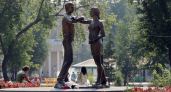 Какие тайны скрывает памятник «Родители» в Кургане 