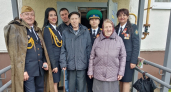 В Кургане для ветеранов организовали небольшие концерты с песнями военных лет