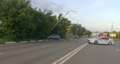 В Кургане пьяный водитель, не справившись с управлением, врезался в столб