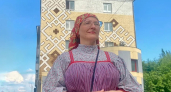 Шадринский квартал начал обрастать русскими орнаментами 