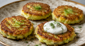 Когда дома есть кабачки, жарю эту вкуснятину: просто, быстро и по-домашнему уютно — готовим по маминому рецепту